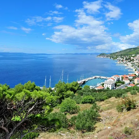 Bajnice With Sea View Ix Apartamento *