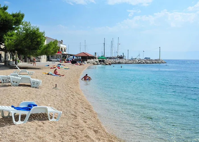 Bajnice With Sea View Ix * Jesenice (Split-Dalmatia)
